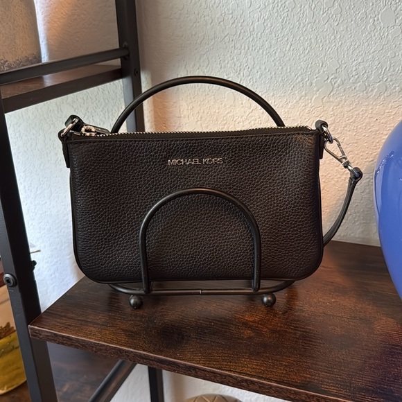 NWT Michael Kors Black Canvas Wristlet - Picture 6 of 8